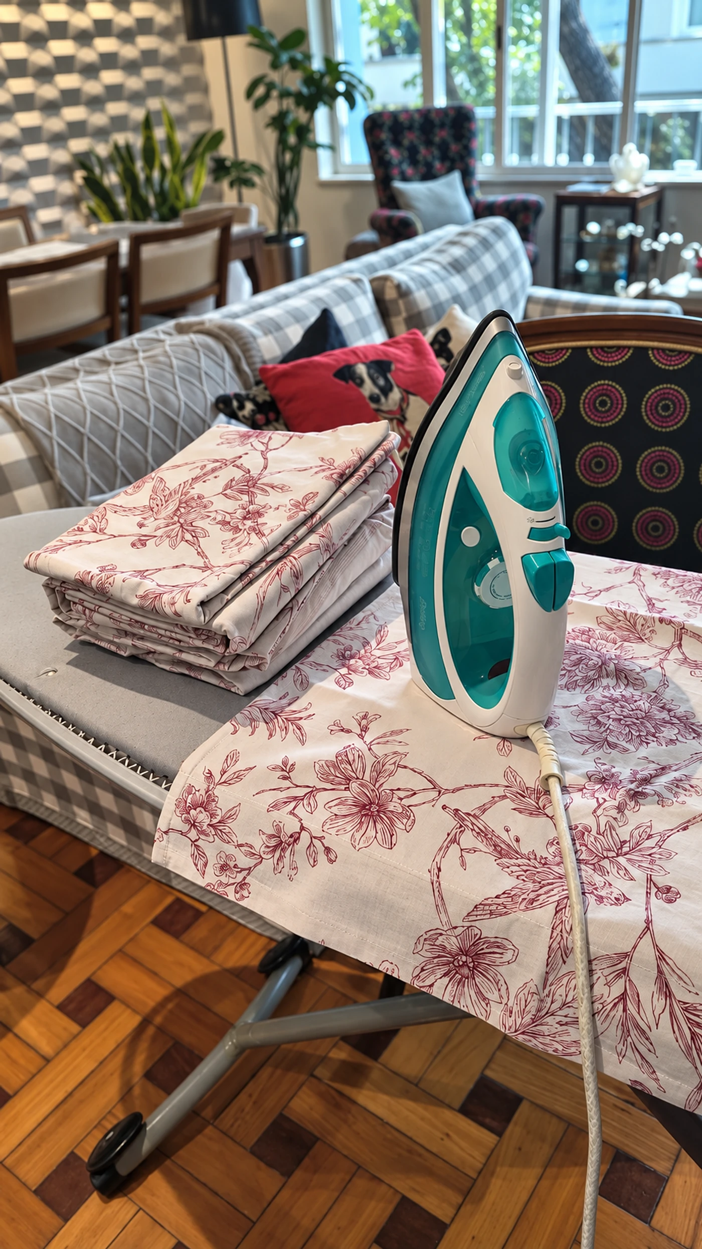 Roupas de cama passadas e organizadas